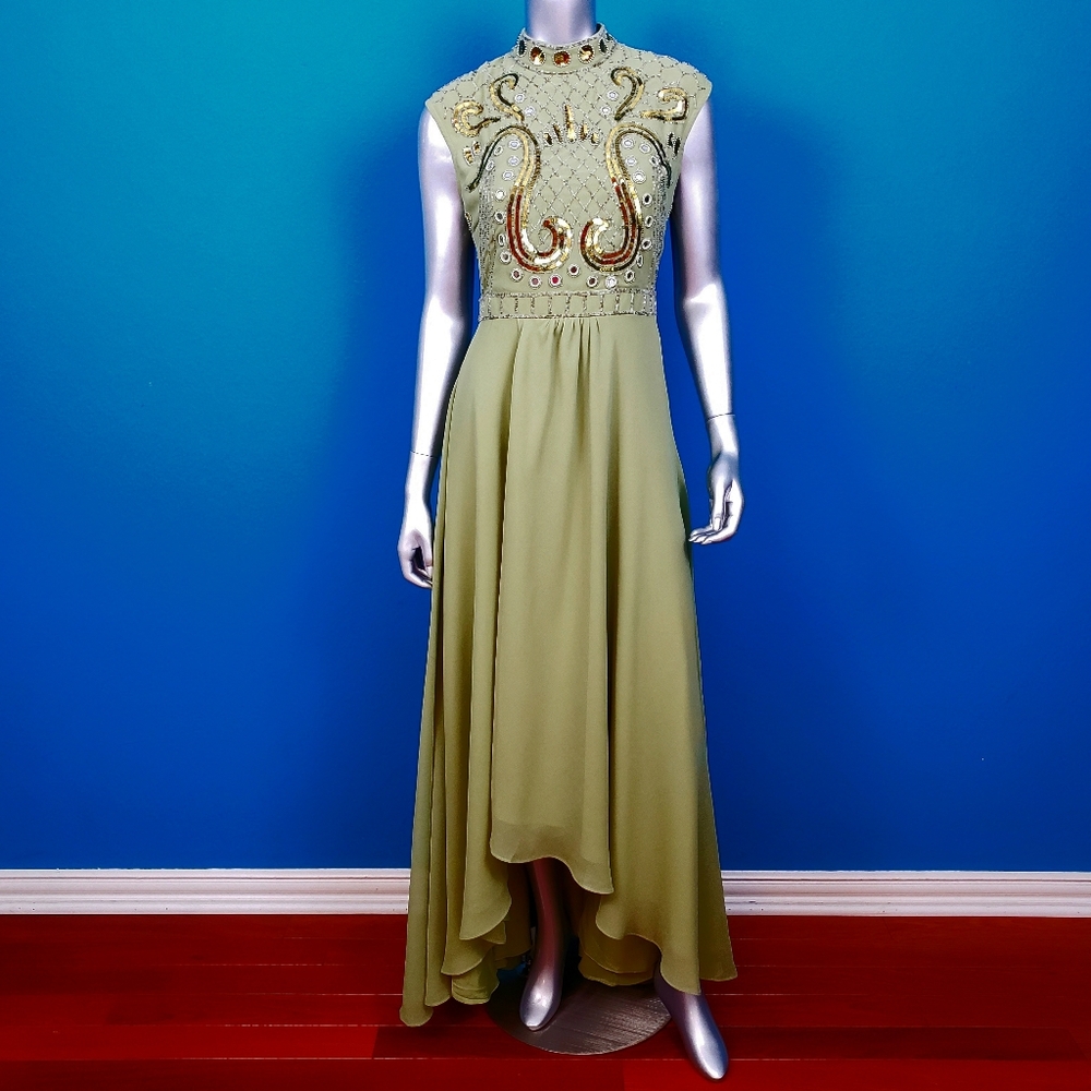 🆕️ 🎬 ASOS Embellished Mirror and Sequin Gown // (NWT)